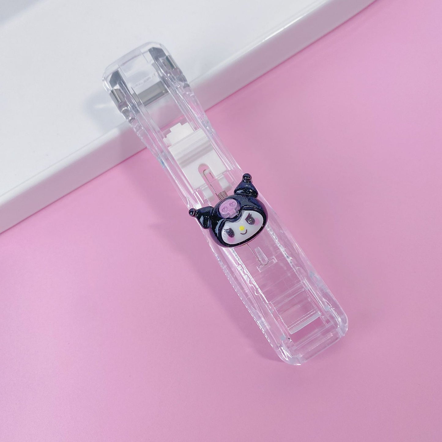 Clam Clip Dispenser