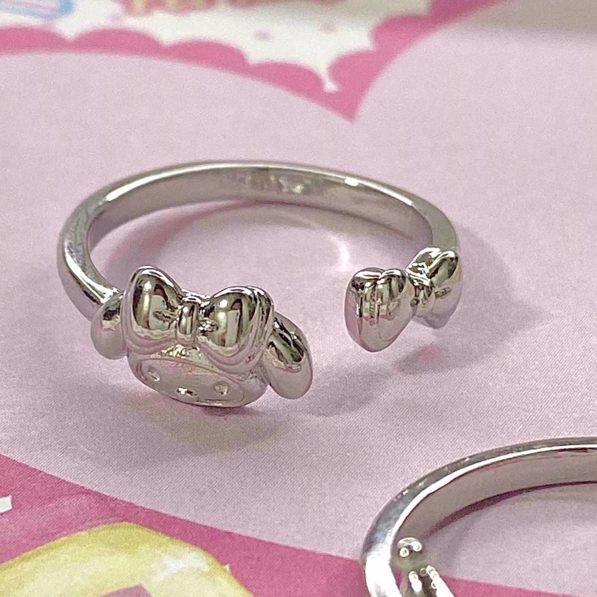 Cute Girl Ring A