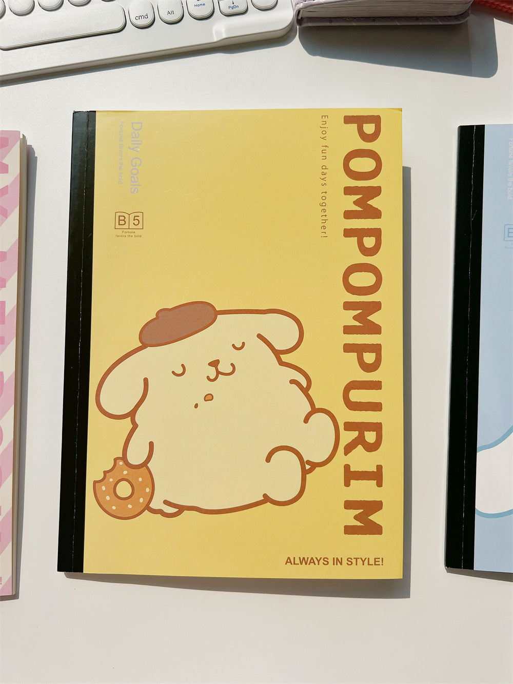 Cute Notebook - B5 - 7 mm Ruled